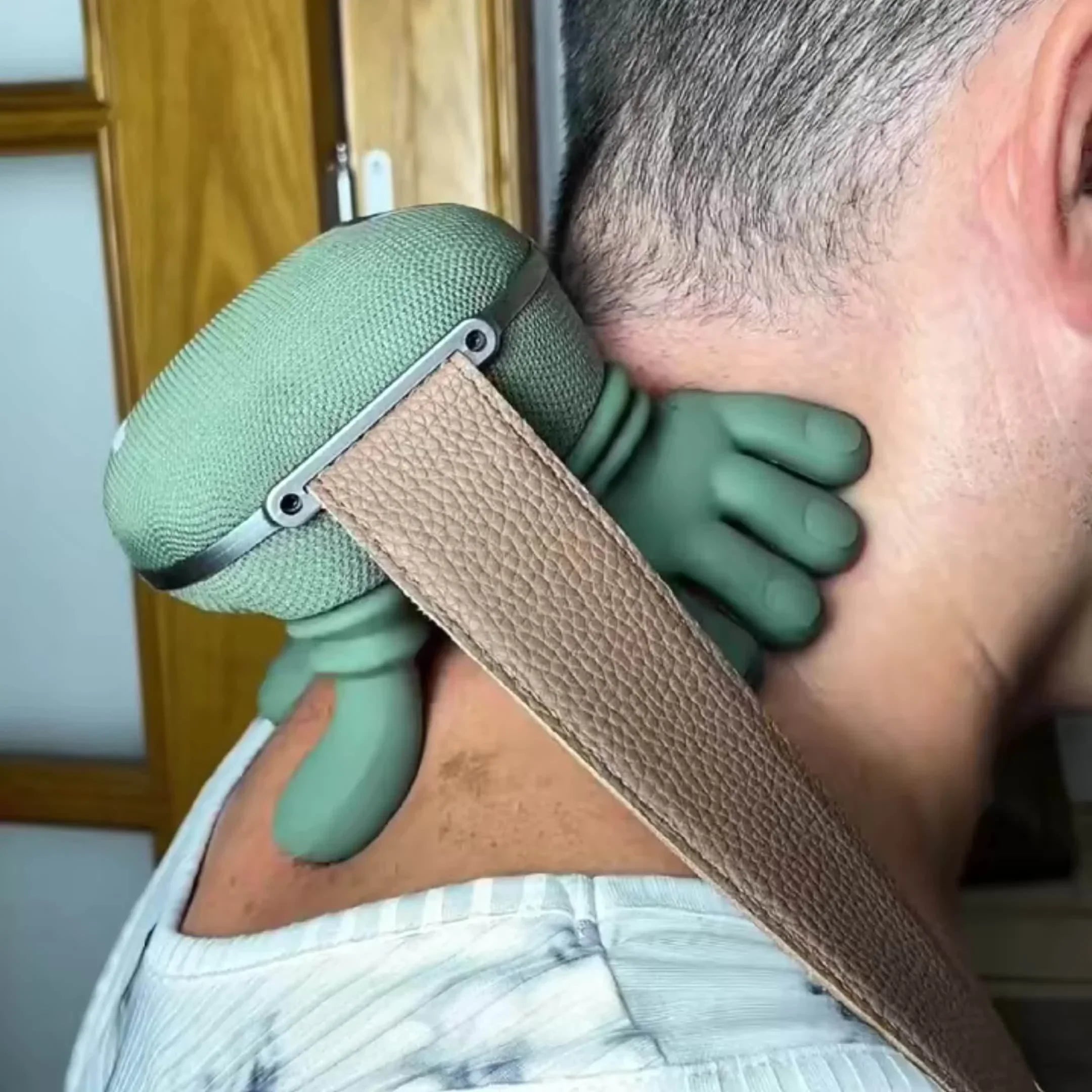 Electric Hand-Simulated Neck, Shoulder & Back Massager with Deep Tissue Kneading
